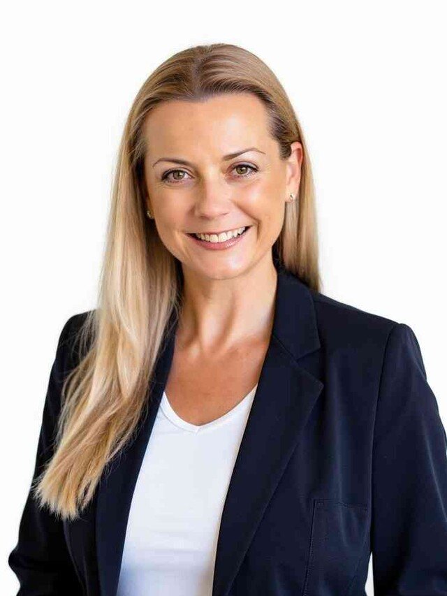 Andrea Hrusovska — Co-Founder & CEO